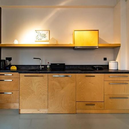Artistic Spacious Studio Apartment Next To Metro Monastiraki Athén Kültér fotó