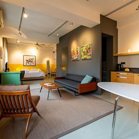 Artistic Spacious Studio Apartment Next To Metro Monastiraki Athén Kültér fotó