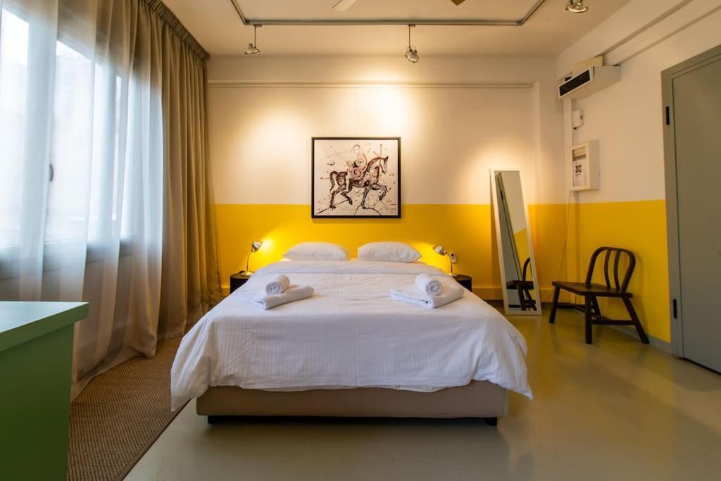 Artistic Spacious Studio Apartment Next To Metro Monastiraki Athén Kültér fotó