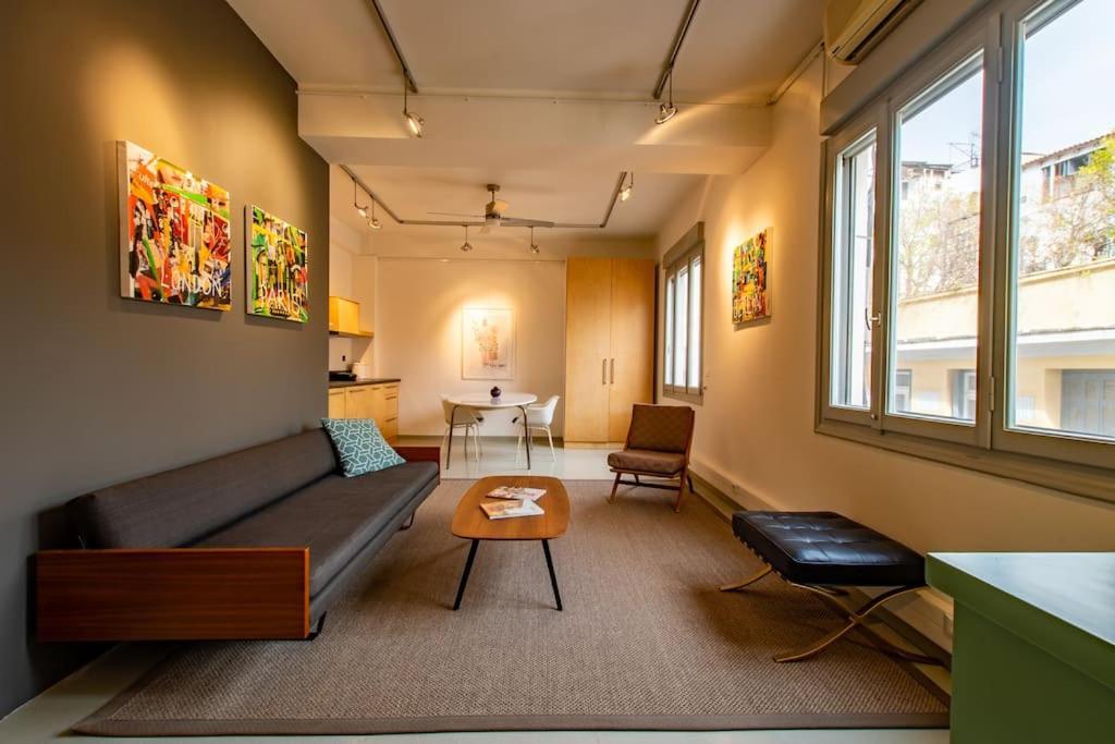 Artistic Spacious Studio Apartment Next To Metro Monastiraki Athén Kültér fotó