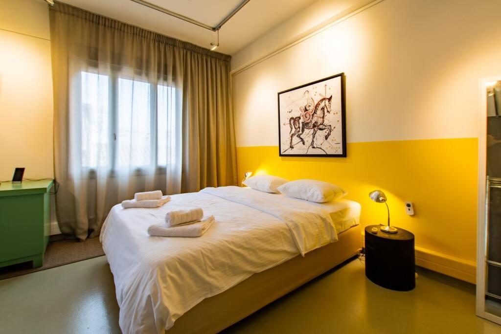 Artistic Spacious Studio Apartment Next To Metro Monastiraki Athén Kültér fotó